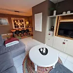 Very Large Duplex 4-bedroom Less Than 5 Minutes From The Sea! T46 דירה