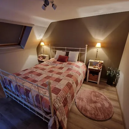 Very Large Duplex 4-bedroom Less Than 5 Minutes From The Sea! T46